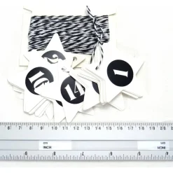 24/25 Adventskalenderzahlen Stern, Zahlen Flexfolie schwarz, Bäckergarn schwarz weiß, bunt-mixx-DESIGN