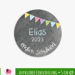 15 Aufkleber | endlich Schulkind hellblau - bunte Wimpel - personalisierbar | Schulanfang, Tafeloptik