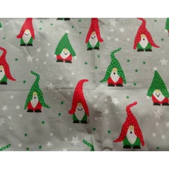 90 cm Reststück, Baumwollstoff, Wichtel, grau-grün-rot, 160 cm breit