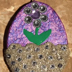 2 er-Set Ostereier BLÜMCHEN Collage Acrylmalerei auf einem flachen Pappmachè-Ei Künstler-Ei Osterei