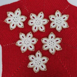 6 gehäkelte Sterne/Schneeflocken