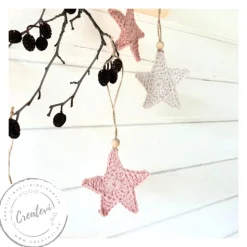 10 Häkelsterne Rosa Natur 8 cm – Scandi Weihnachtsdeko Baumwolle Anhänger Set handgemacht