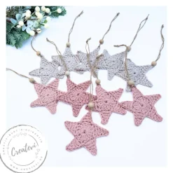 10 Häkelsterne Rosa Natur 8 cm – Scandi Weihnachtsdeko Baumwolle Anhänger Set handgemacht
