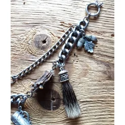 1 Lederhosen - Charivari, zweireihig, 7 Anhänger, ca. 33 cm, Trachtenschmuck, Herrenschmuck, Trachtenaccessoires