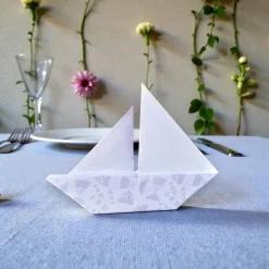 10 Origami Segelboote Tischdeko – Maritime Boote für Konfirmation, Taufe & Hochzeit