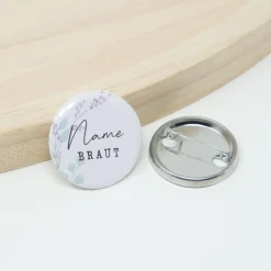 10 personalisierte Hochzeit JGA Button, Stil 06 | runde 32mm Namen Button | Junggesellenabschied Namensbutton