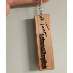 25 Personalisierte Holzanhänger Gastgeschenk Hochzeit, Kommunion, Geburtstag  Erinnerung personalisiert und handgemacht