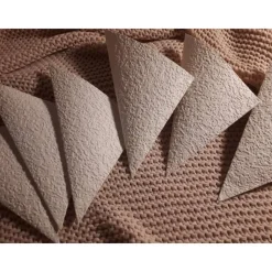 6 Spitztüten in Weiß mit Struktur ...