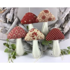 5 Sterne dunkelrot/beige – Stoffanhänger & Weihnachtsdeko aus Stoff, ca. 12x12cm