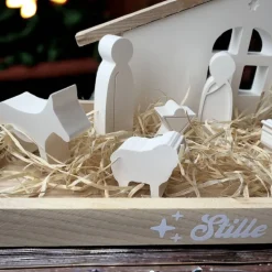 13 teilige Krippe aus Raysin mit Beleuchtung zur Weihnachtszeit personalisiert