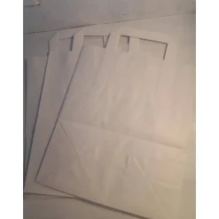 4 Tüten aus Papier in weiß mit Henkeln