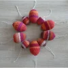 10 umhäkelte Eier zum Aufhängen - gestreift - braun, beige, pink, orange, rot