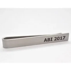 Abi 2022  Geschenk von Mama und Papa  , Edelstahl, Krawattennadel, mit Gravur,