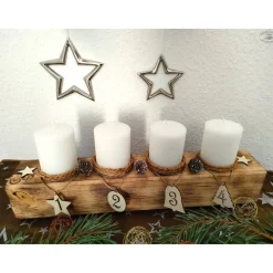 Adventsbalken aus Holz mit weißen Kerzen / Adventsgesteck / Adventsdeko