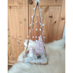 Adventsdeko Holztanne geschmückt Wichtel mit LED Beleuchtung 22x40cm rosa