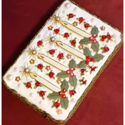 Adventsdekoration aus Holz & Leinen handgemacht– Adventskerzen aus Emaille mit Stickerei und Perlen zum Aufhängen