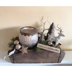 Adventsgesteck in alter Ziegelform – Shabby-Look & natürliche Weihnachtsdeko