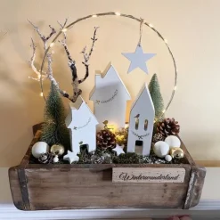 Adventsgesteck in alter Ziegelform – Shabby-Look & natürliche Weihnachtsdeko