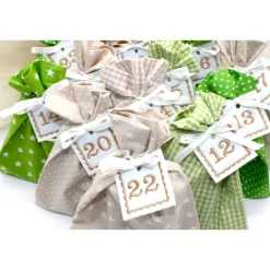 Adventskalender / Säckchen zum Befüllen / Stoffsäckchen mit Zahlen creme beige grün