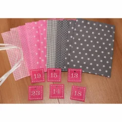 Adventskalender / Säckchen zum befüllen / Stoffsäckchen mit Zahlen rosa grau