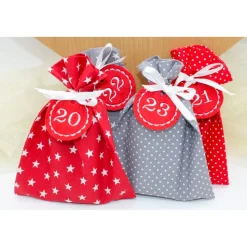 Adventskalender / Säckchen zum befüllen / Stoffsäckchen mit Zahlen rot grau