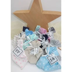 Adventskalender / Säckchen zum befüllen / Stoffsäckchen mit Zahlen bunt