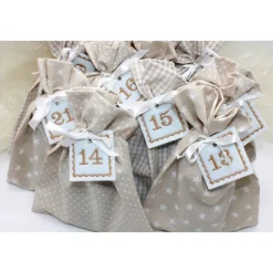 Adventskalender / Säckchen zum befüllen / Stoffsäckchen mit Zahlen beige creme weiß