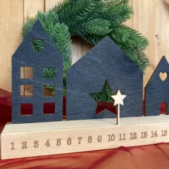 Adventskalender aus Holz – Skandinavische Häuser zum Gestalten
