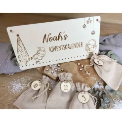 Adventskalender Dino personalisiert mit Namen / Weihnachtskalender Advent aus Holz zum befüllen