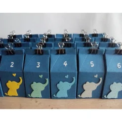 Adventskalender Elefant ANGEBOT Weihnachtskalender kleine Milchkartonschachteln Junge 0d. Mädchen nach Wahl zum Befüllen