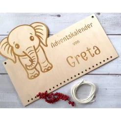 Adventskalender Holz Elefant personalisiert 36×27 cm | Brett, Zahlen oder Komplettset mit Beuteln
