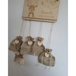Adventskalender personalisiert mit Name groß,Rehntier, Weihnachten, Adventskalender aus Holz/Laser, Advent,Jutesäckchen,