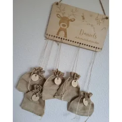Adventskalender personalisiert mit Name groß,Rehntier, Weihnachten, Adventskalender aus Holz/Laser, Advent,Jutesäckchen,