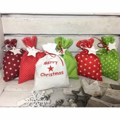 Adventskalender rot grün Kalender Advent selber befüllen Säckchen Baumwolle Taschen Tüten Türchen Weihnachten