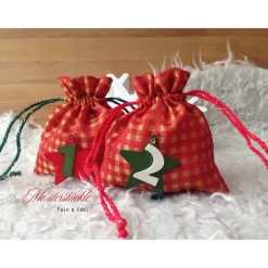 Adventskalender Säckchen selber füllen Geschenkbeutel rot kariert handgefertigt