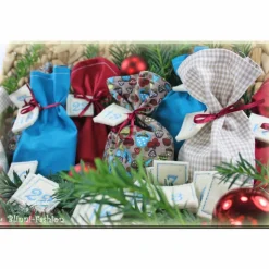 Adventskalender Stoff Säckchen mit gestickten Zahlen für Kinder und Erwachsene, Weihnachten, Advent, verschiedene Farben