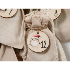 Adventskalender Zahlen Holz 1–24, Ø 4,5 cm – rund, mit Weihnachtstieren bedruckt, lasergeschnitten