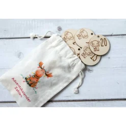 Adventskalender Zahlen Holz 1–24, rund Ø4,5 cm, Elefant graviert – natürliche Deko für Kinder