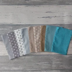 Adventskalender zum Befüllen aus Baumwollstoff – Wiederverwendbare Säckchen mit Holzanhängern