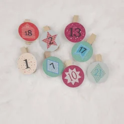 Adventskalendersäckchen aus Stoff – Handgemachter Adventskalender zum Befüllen