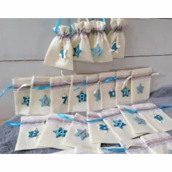 Adventskalendersäckchen türkis weiß zum befüllen nachhaltig wiederverwendbar