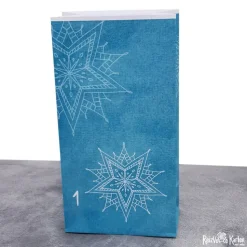 Adventskalender-Tüten mit Stern-Design blau-türkis zum Befüllen – 24 handgefertigte Papiertüten mit Mandalas