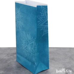 Adventskalender-Tüten mit Stern-Design blau-türkis zum Befüllen – 24 handgefertigte Papiertüten mit Mandalas