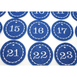 Adventskalenderzahlen Anhänger Zahlen blau Filz rund bestickt / Zahlen Anhänger Adventskalender