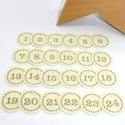 Adventskalenderzahlen creme Filz rund bestickt / Anhänger Zahlen / Zahlen aus Filz / Filzzahlen / Zahlen Adventskalender
