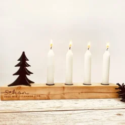 Adventskranz aus Altholz | Kerzenständer mit Tannenbaum für Stabkerzen | Geschenk zur Adventszeit | Adventsleiste