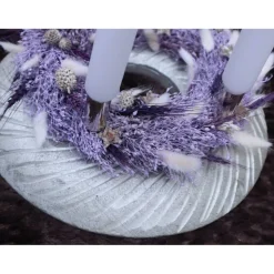 Adventskranz Holz mit Trockenblumen lila silberfarbig modern