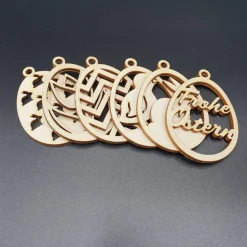 Anhänger aus Holz für den Osterstrauch, 6teilig