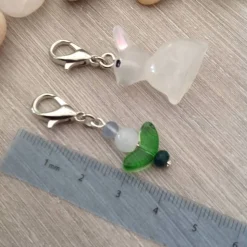 Anhängerset 'Kaninchen und Blume'