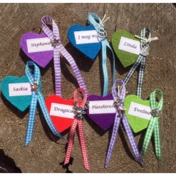 Anstecker-Namensschild-Gästebrosche-Platzkarte-Gastgeschenk-Hochzeit, Herz, Filz, Wunschbeschriftung